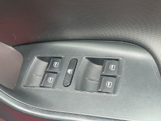 /photos/10391/a1e56078-653a-494f-b893-8d3ba5887f60_i320x240.jpg