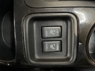 /photos/10391/e4fa2602-ac80-43d9-9cf8-8a83e7e99e5c_i320x240.jpg